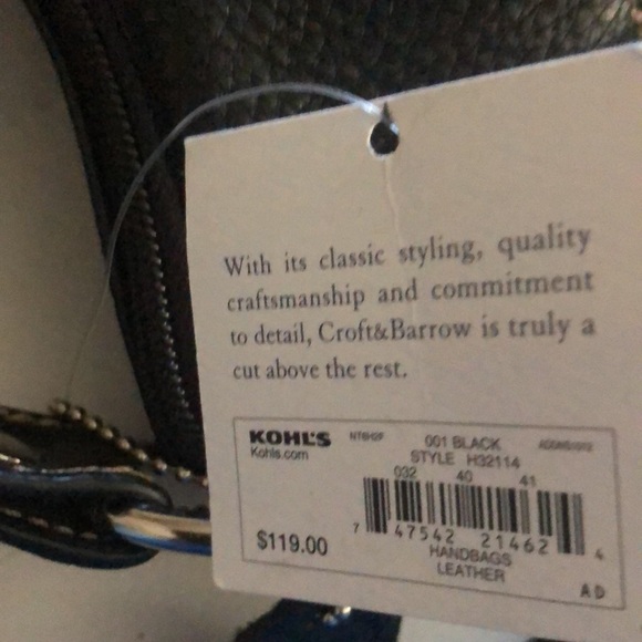 Brand new black genuine leather handbag multi pockets on outside - Picture 4 of 10